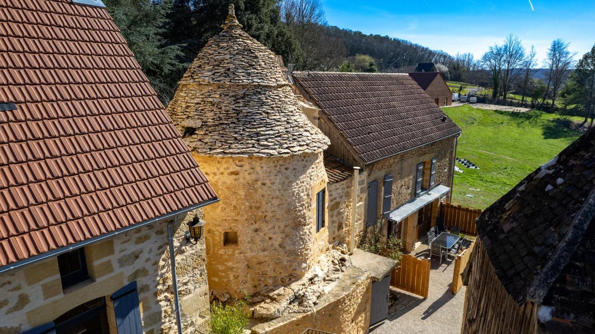 Domaine De La Source Villa Castels Exteriör bild